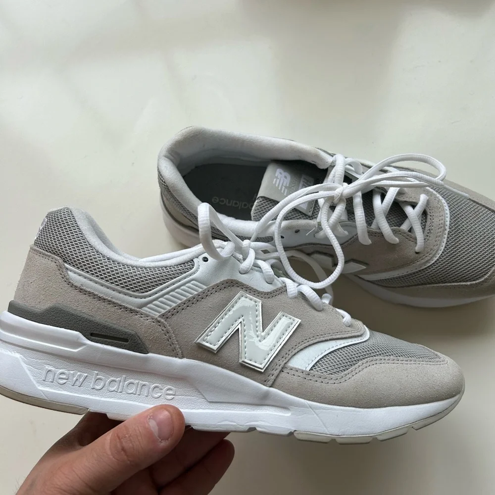 New Balance Gray and White Athletic Shoes - Picture 2 of 7